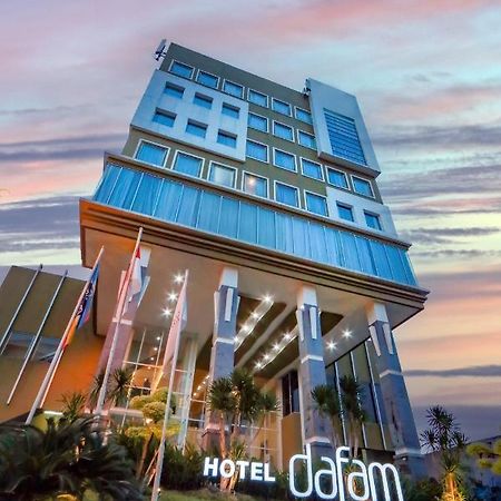Hotel Dafam Pekalongan Exterior photo