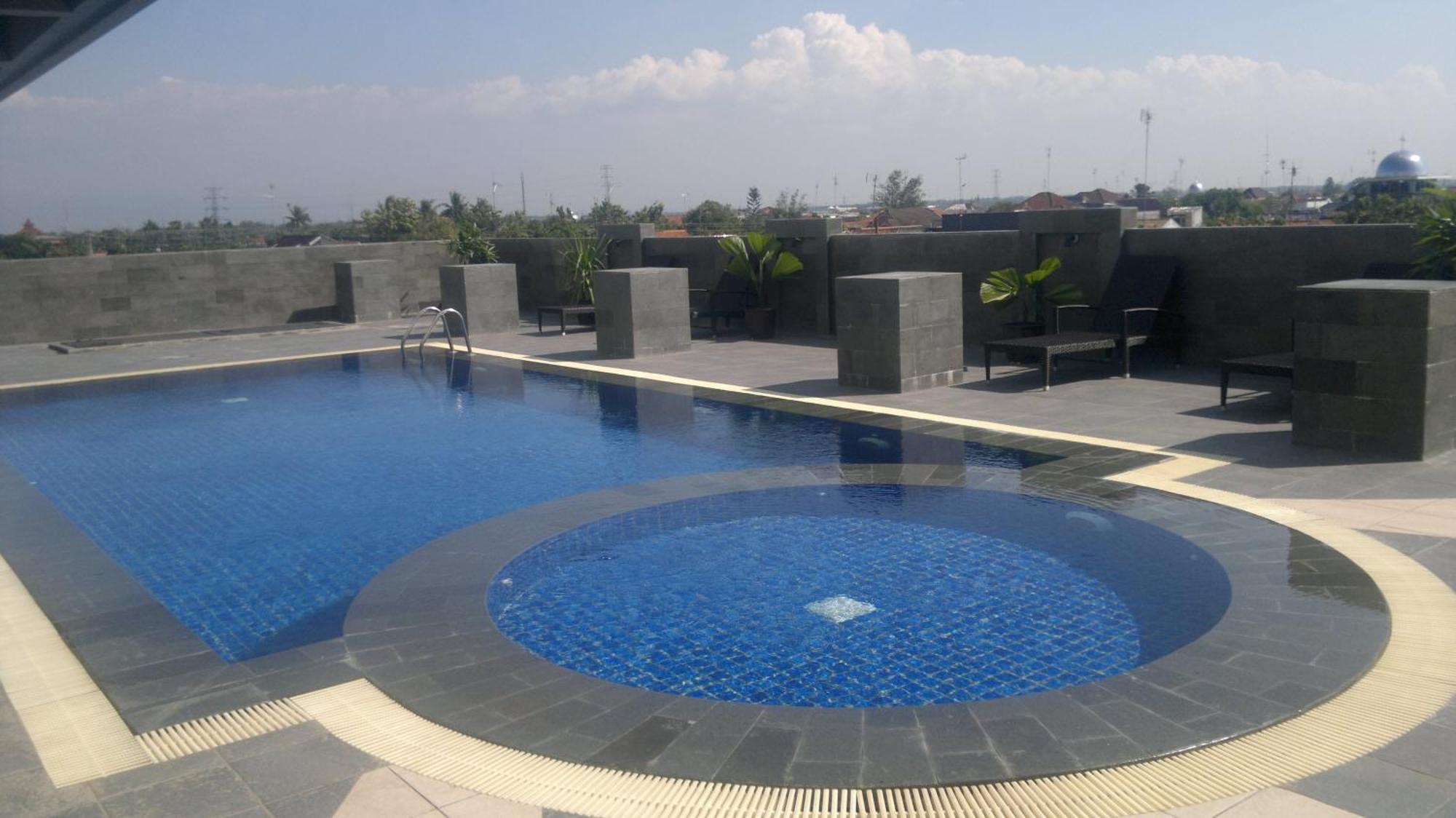 Hotel Dafam Pekalongan Exterior photo